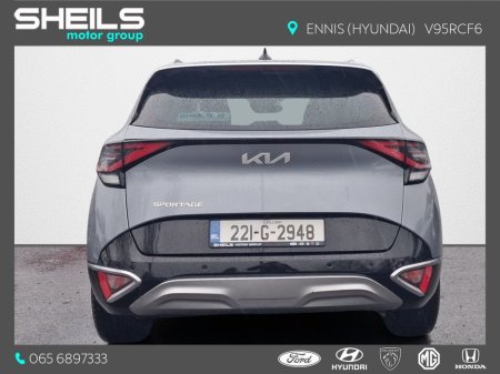 2022 Kia Sportage 1.6 CRDi SCR Diesel 115 hp K4 6MT €32,900 thumbnail