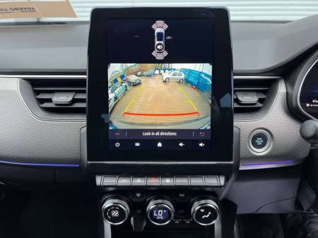 2024 Renault Arkana TECHNO E-TECH 1.6 HYBRID // VERY LOW MILEAGE // REVERSE CAMERA // AMBIENT LIGHTING €23,900 thumbnail