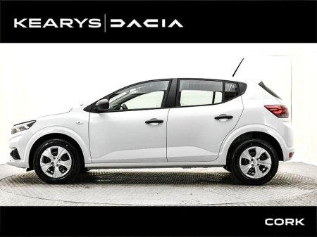 2025 Dacia Sandero Essential TCe 90 5Sp GSR2 €19,590