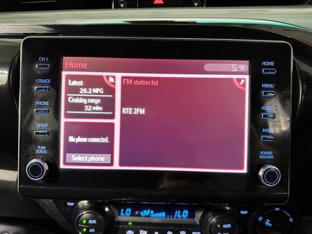 2022 Toyota Hilux Invincible 2.4 D4D Auto Double Cab €36,800 thumbnail