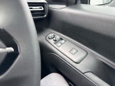 2026 Peugeot Partner - thumbnail 18