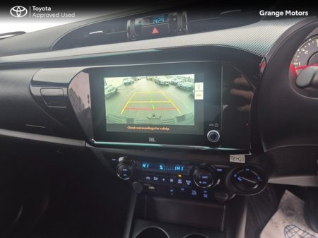 2025 Toyota Hilux 2.8 GR SPORT II CREWCAB €66,950 thumbnail