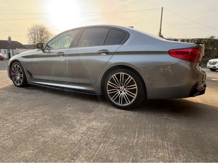 2017 BMW 5 Series - thumbnail 6