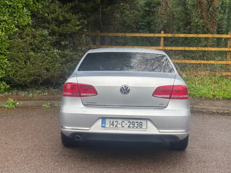 2014 Volkswagen Passat CL 1.6 TDI MANUAL 6SPEED FWD BLUEMOTION 105HP 4DR €8,995 thumbnail