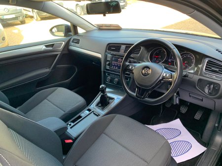 2019 Volkswagen Golf - thumbnail 13