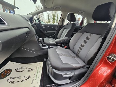 2016 Volkswagen Polo - thumbnail 21