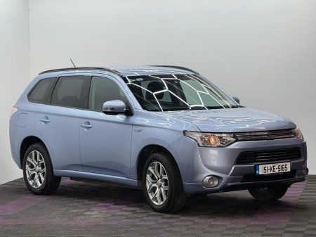 2015 Mitsubishi Outlander - thumbnail 1