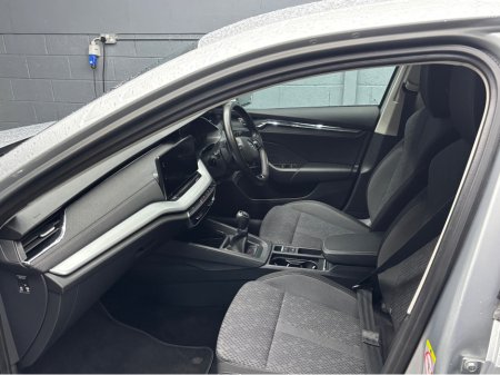 2021 Skoda Octavia - thumbnail 15