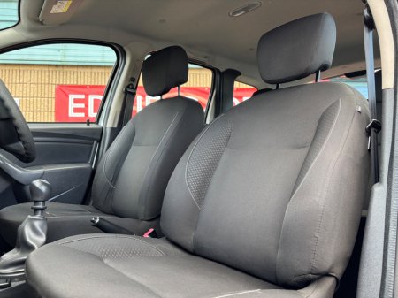 2017 Dacia Duster - thumbnail 12