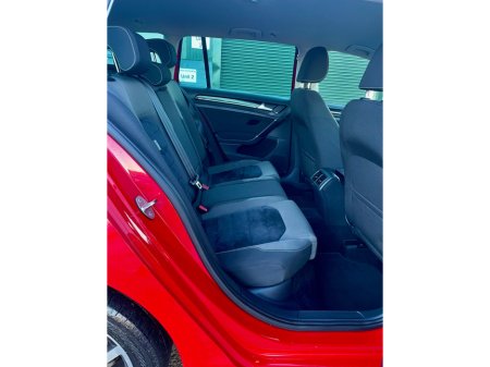 2015 Volkswagen Golf 1.4 TSI 150HP ACT HIGHLINE €12,499 thumbnail