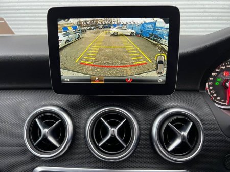 2016 Mercedes-Benz A Class A180 AMG-STYLE 1.6 // NEW 19" AMG-LINE ALLOYS // HEATED SEATS // REVERSE CAMERA €15,900 thumbnail