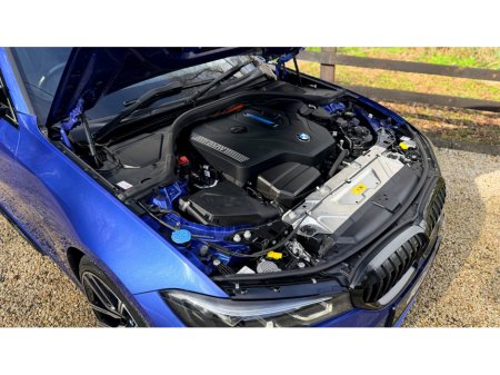 2022 BMW 3 Series - thumbnail 3