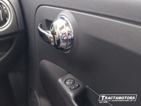 2017 Fiat 500 1.2 LOUNGE 69BHP 3DR AUTO €10,999 thumbnail