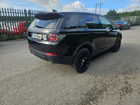 2018 Land Rover Discovery Sport - thumbnail 3
