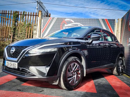 2023 Nissan Qashqai - thumbnail 4