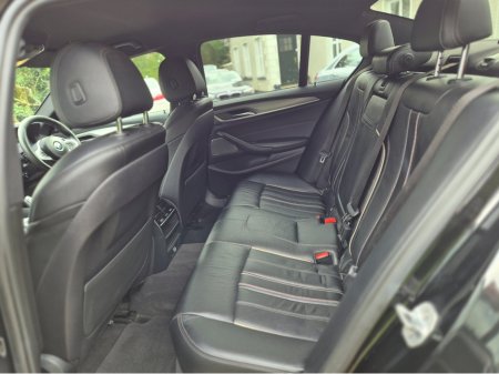 2017 BMW 5 Series - thumbnail 9