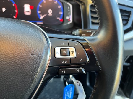 2019 Volkswagen Polo COMFORTLINE AUTOMATIC 1.0 PETROL //REVERSE CAMERA//CARPLAY//WIRELESS PHONE CHARGER// €14,950 thumbnail