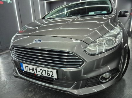 2017 Ford S-Max - view 4