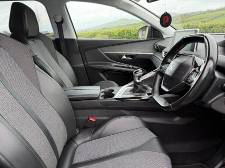 2019 Peugeot 3008 - thumbnail 12