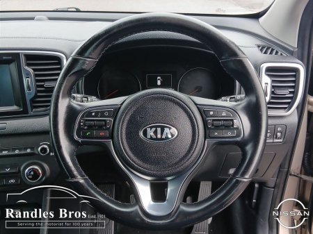 2016 Kia Sportage - thumbnail 16