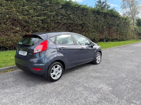 2014 Ford Fiesta - photo 6