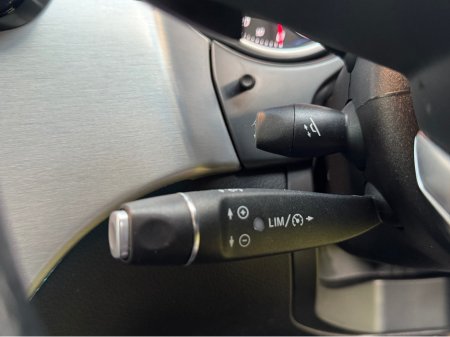 2018 Mercedes-Benz GLE Class GLE 250 AMG NIGHT EDT 4-MATIC * LOW KMS * €39,950 thumbnail