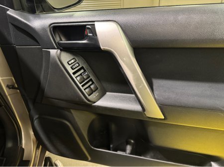 2022 Toyota Landcruiser LANDCRUISER LWB  COMMERCIAL // NO VAT // €44,950 thumbnail