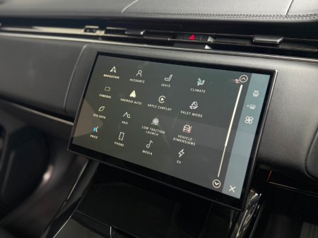 2024 Land Rover Range Rover Sport HSE DYNAMIC P460E *PAN ROOF* €104,990 thumbnail