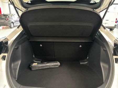 2024 Toyota C-HR - thumbnail 10