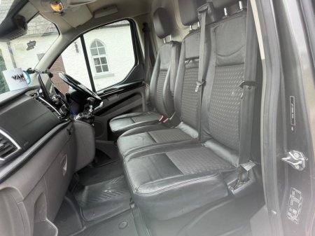 2021 Ford Transit Custom - thumbnail 16