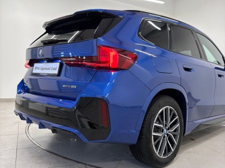 2025 BMW iX1 - thumbnail 26