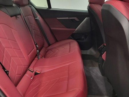 2024 BMW 5 Series - thumbnail 11