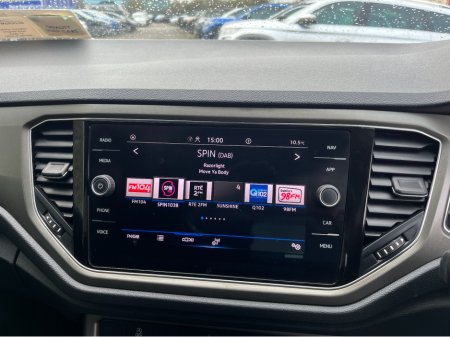 2021 Volkswagen T-Roc - thumbnail 18