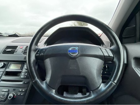 2010 Volvo XC90 90 SERIES 2.4 D5 ACTIVE 5DR AUTO AWD 182HP €6,950 thumbnail