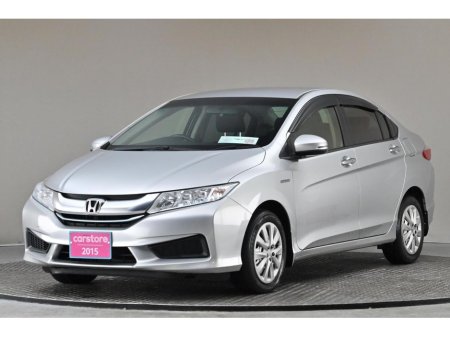 2015 Honda Grace - thumbnail 3