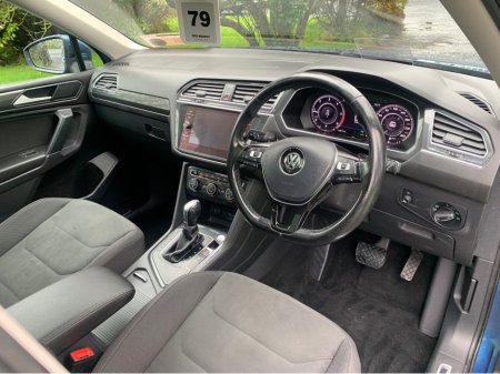 2018 Volkswagen Tiguan - thumbnail 10