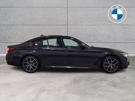 2022 BMW 5 Series - thumbnail 25