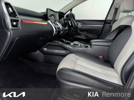 2021 Kia Sorento - view 3