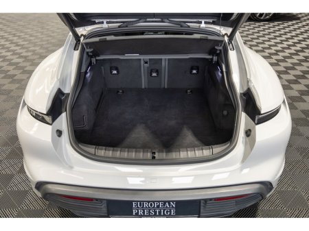 2023 Porsche Taycan Taycan Sport Turismo €71,950 thumbnail