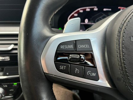 2023 BMW 5 Series - thumbnail 14