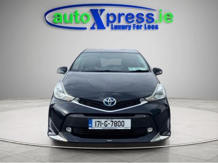 2017 Toyota Prius - thumbnail 5