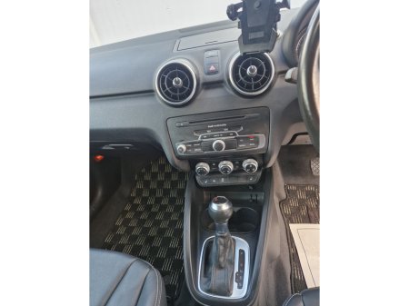 2011 Audi A1 1.4 PETROL AUTO €8,495 thumbnail