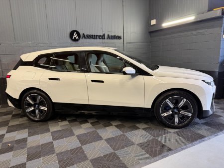 2023 BMW iX - view 2