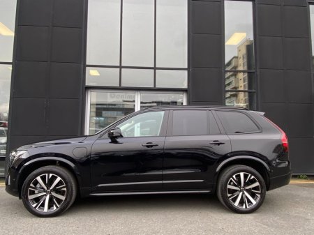 2025 Volvo XC90 - thumbnail 8