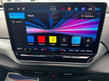 2025 Volkswagen ID.4 - thumbnail 19