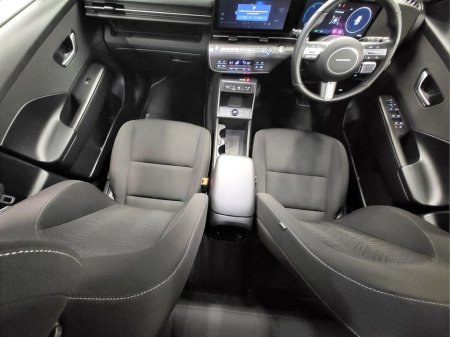 2024 Hyundai Kona 1.6 HYBRID Elegance Auto €120 per week €33,975