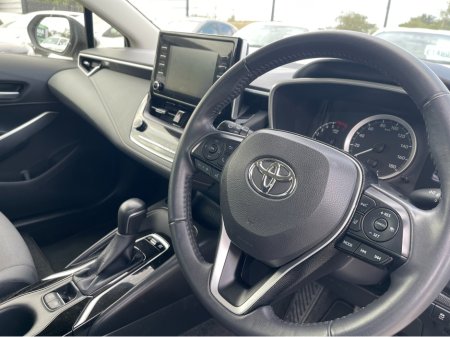 2020 Toyota Corolla (Low Kms) HYBRID 1.8 AUTOMATIC 4DR SALOON MODEL  www.bolandscarcentre.ie €19,900