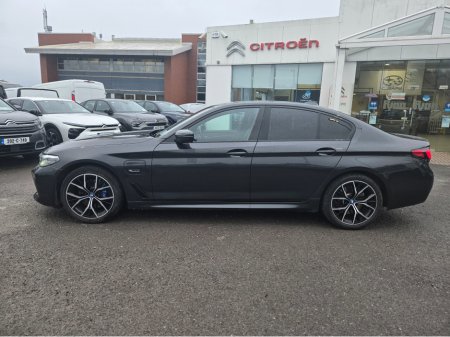 2022 BMW M1 - view 2