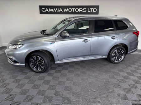 2018 Mitsubishi Outlander - thumbnail 2