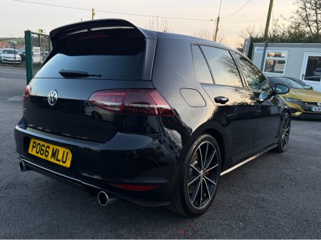 2016 Volkswagen Golf - thumbnail 6